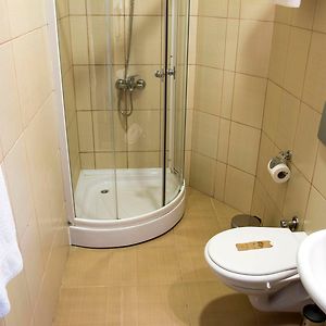 Chambre Standarde Triple